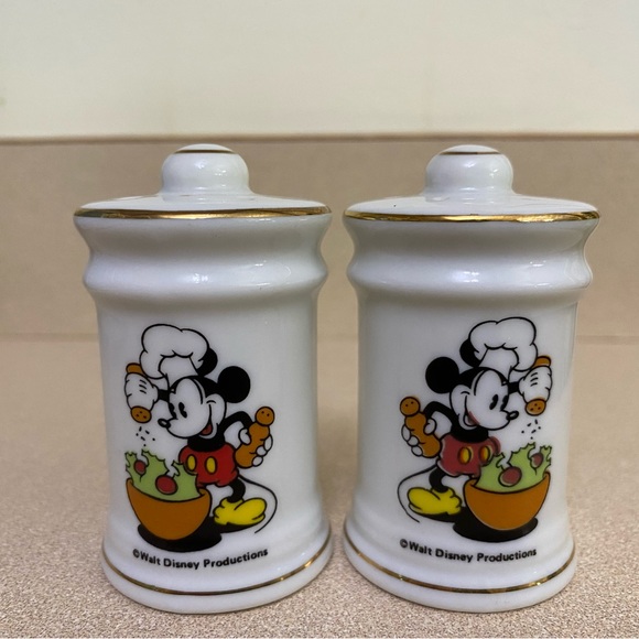 Kitchen Mickey Mouse Salt And Pepper Shaker Poshmark
